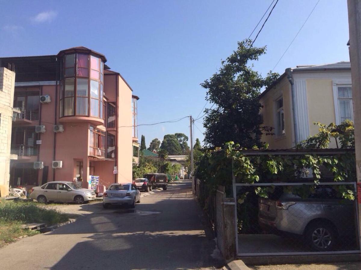 Citrus Hotel Gagra Buitenkant foto